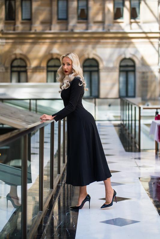 The Monroe Midi Dress – Black